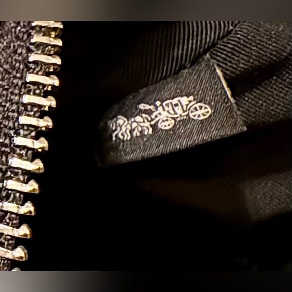 Coach Bennett Crossbody in Black Crossgrain Leather - Picture 11 of 14